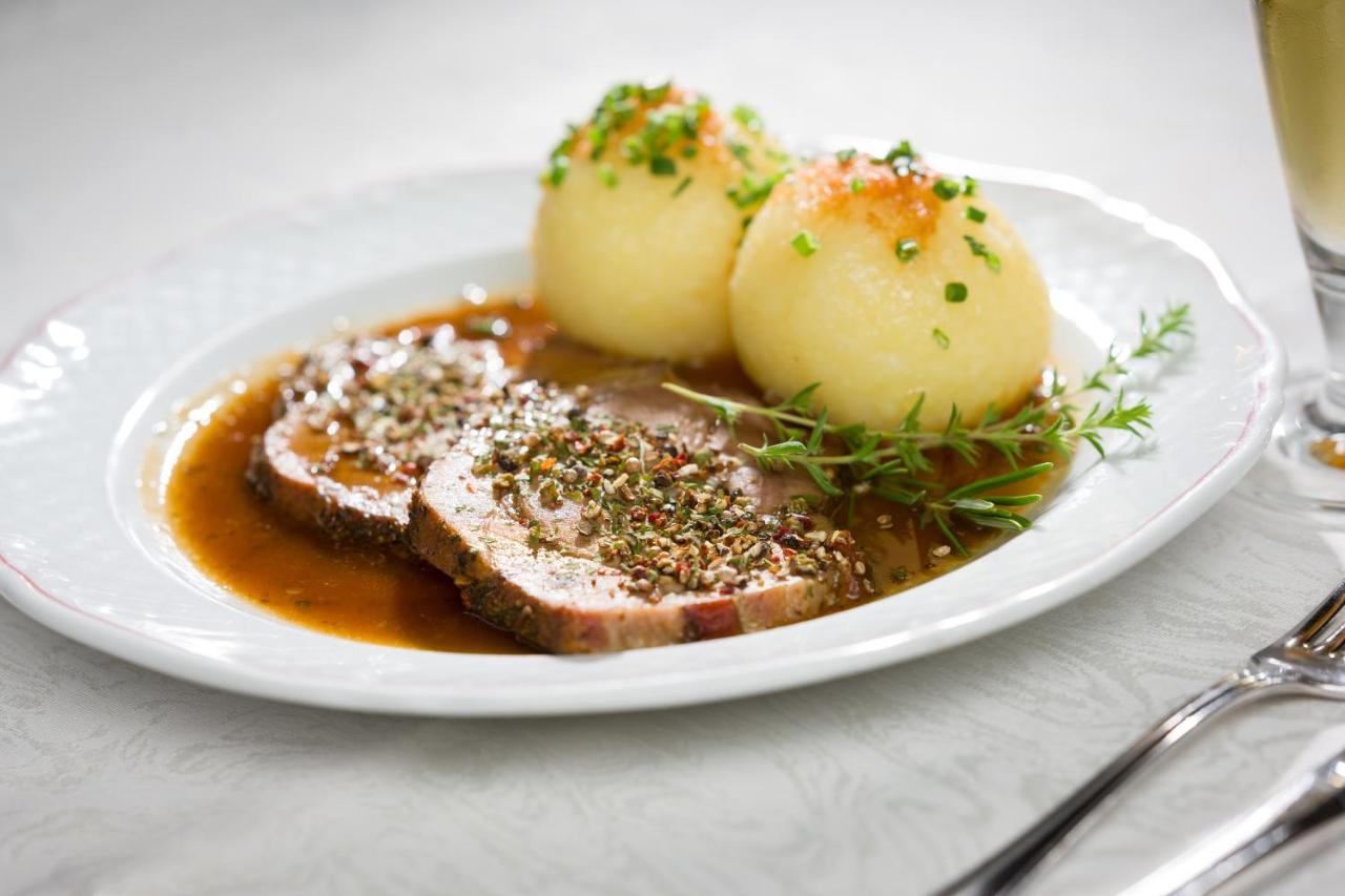 Spundloch- Das Hotel & Weinrestaurant Veitshöchheim Esterno foto